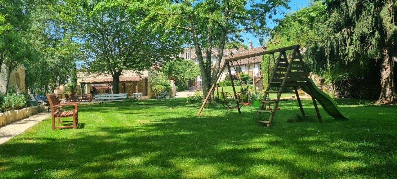 Villa Moulin De Giroir Migné-Auxances Exterior foto